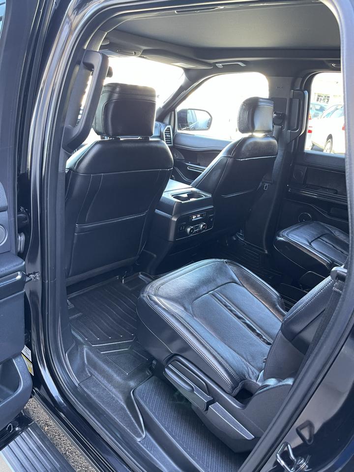 Ford Expedition photo 13