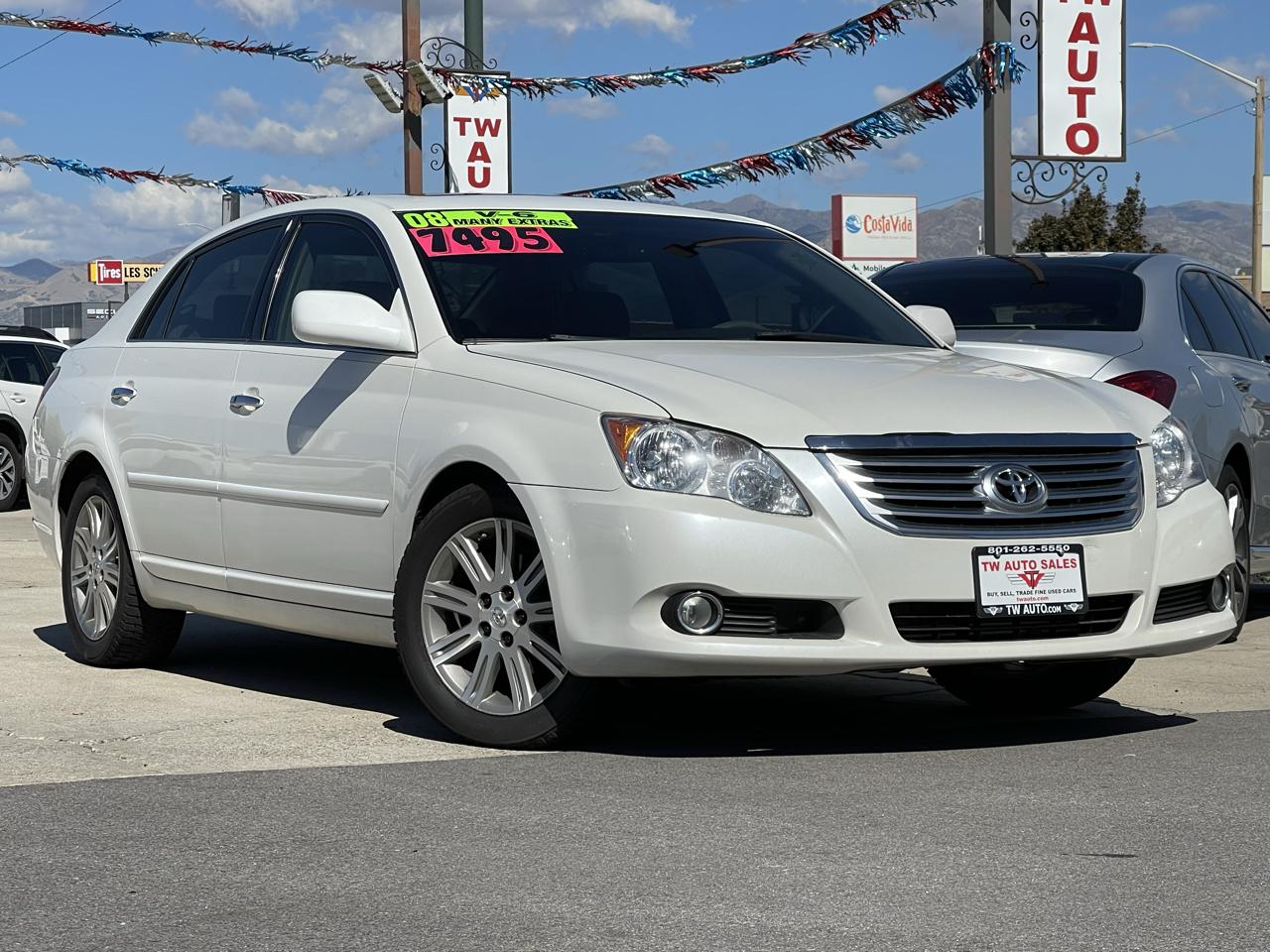 Toyota Avalon photo 3