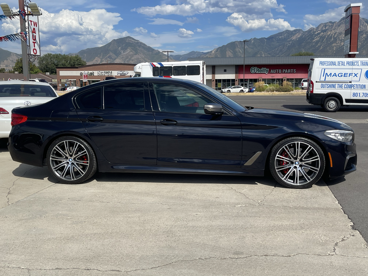 BMW 5-Series M550i xDrive 2018