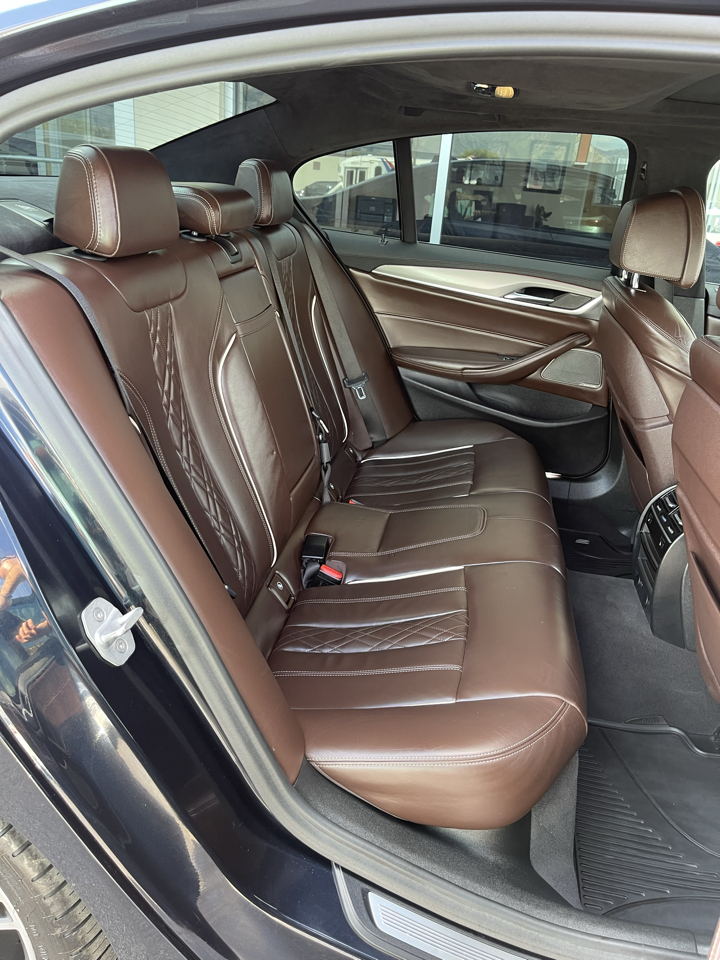 BMW 5-Series M550i xDrive 2018