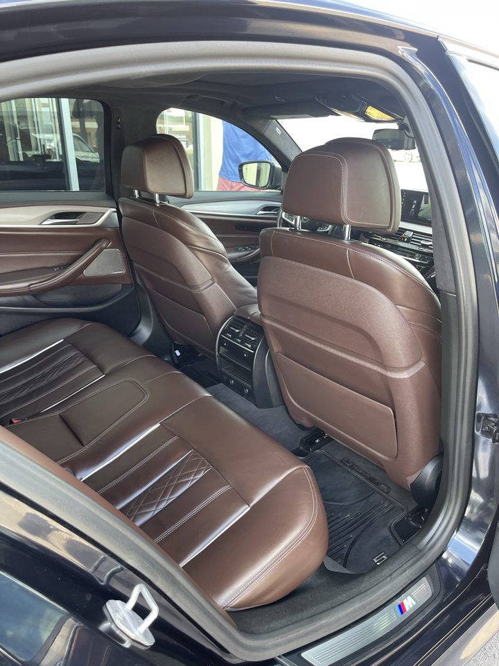 BMW 5-Series M550i xDrive 2018