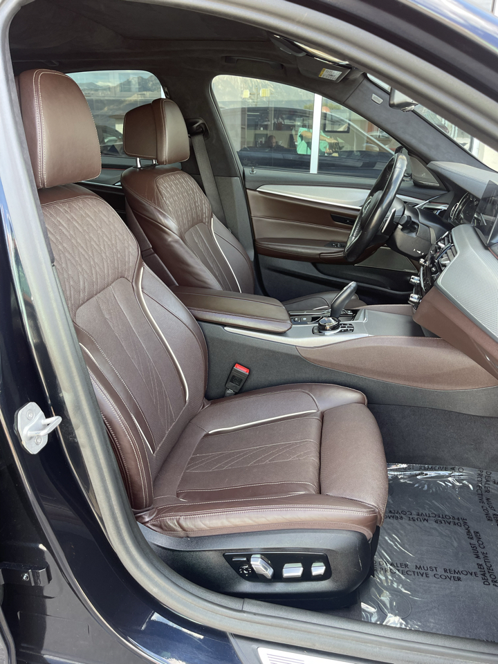 BMW 5-Series M550i xDrive 2018