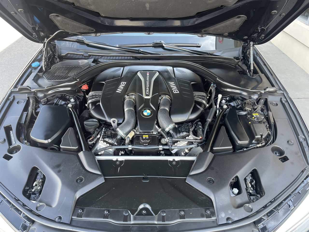 BMW 5-Series M550i xDrive 2018