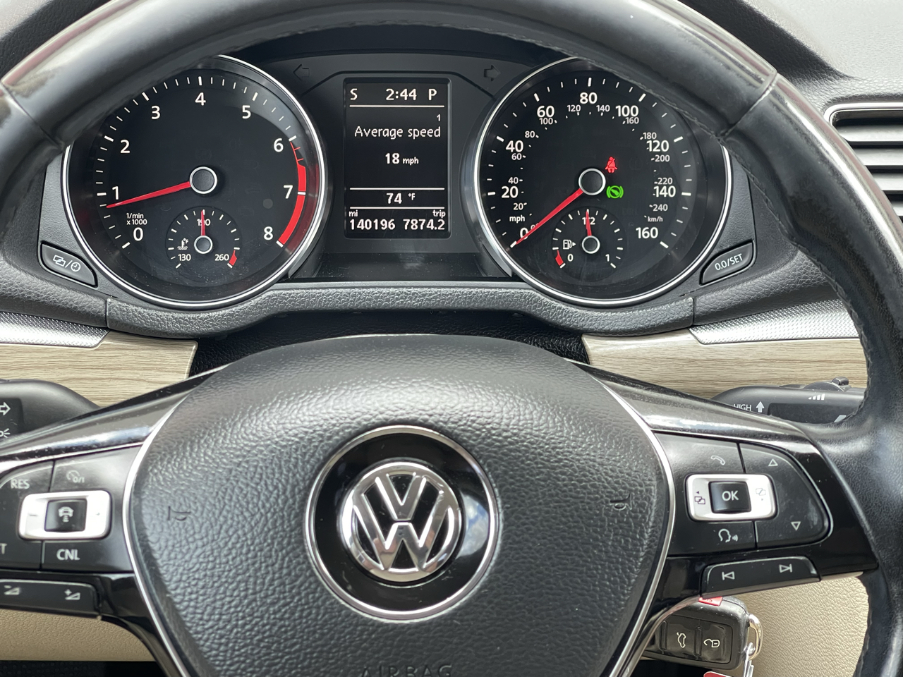 Volkswagen Passat SE 2016