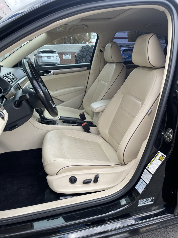 Volkswagen Passat SE 2016