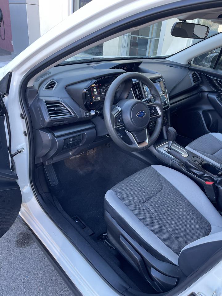 Subaru Crosstrek photo 11
