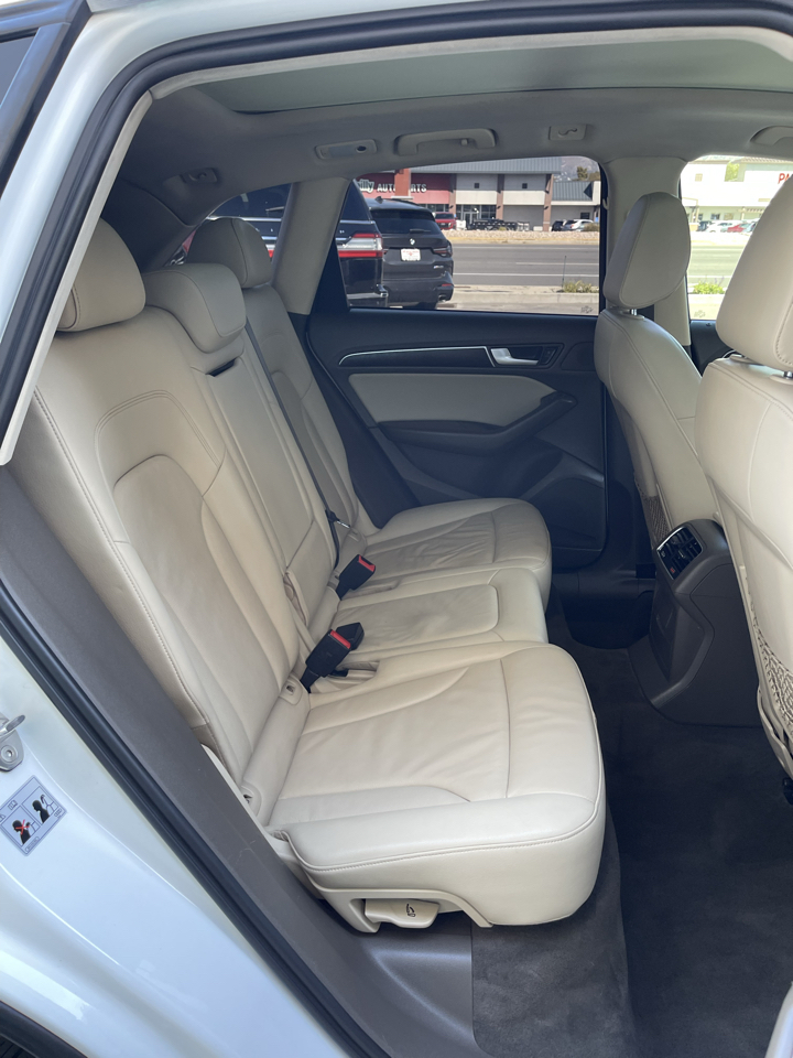Audi Q5 2.0T Premium quattro 2017