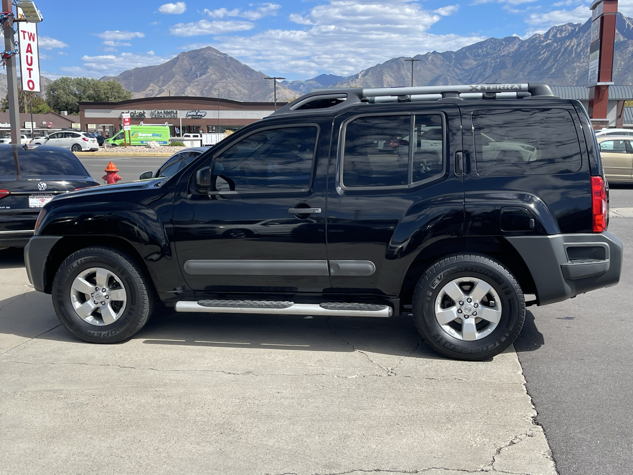 Nissan Xterra S 2WD 2013