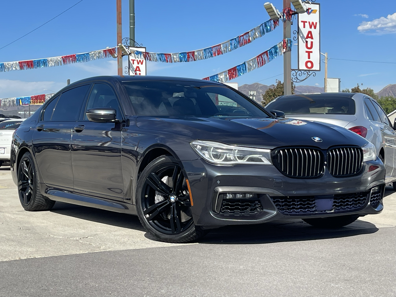BMW 7-Series 750i xDrive 2016