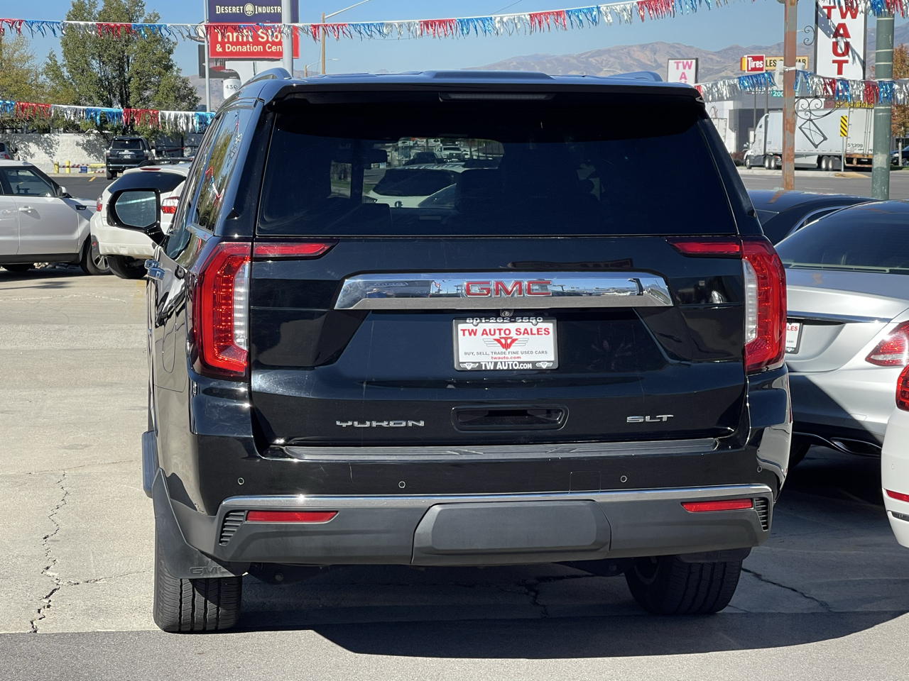 GMC Yukon XL SLT 4WD 2021