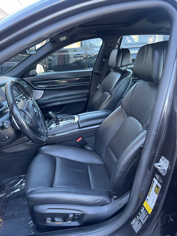 BMW 7-Series 750Li xDrive 2014