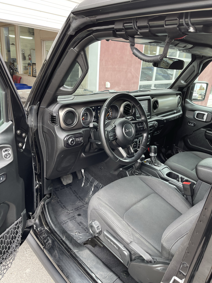 Jeep Wrangler Unlimited Sport 2018