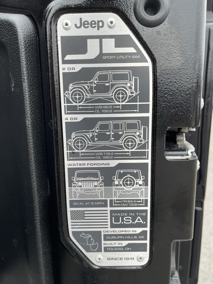 Jeep Wrangler Unlimited Sport 2018