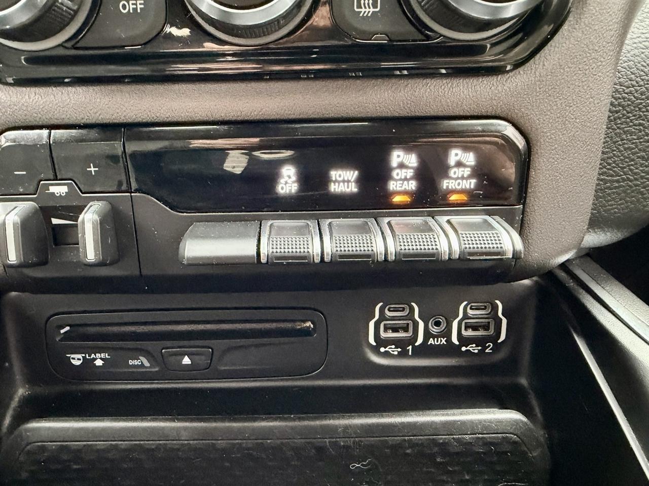 RAM 1500 Big Horn/Lone Star 4x4 Crew Cab 5'7" Box 2019