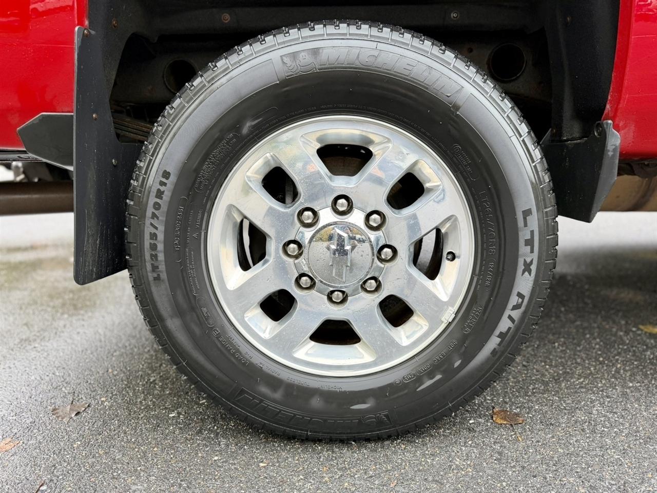 Chevrolet Silverado 2500HD Built After Aug 14 4WD Double Cab 144.2" LT 2015