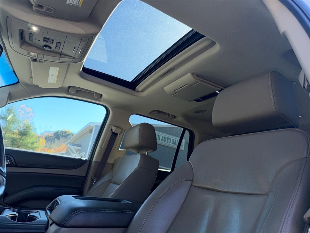 Chevrolet Tahoe 4WD 4dr LT 2018