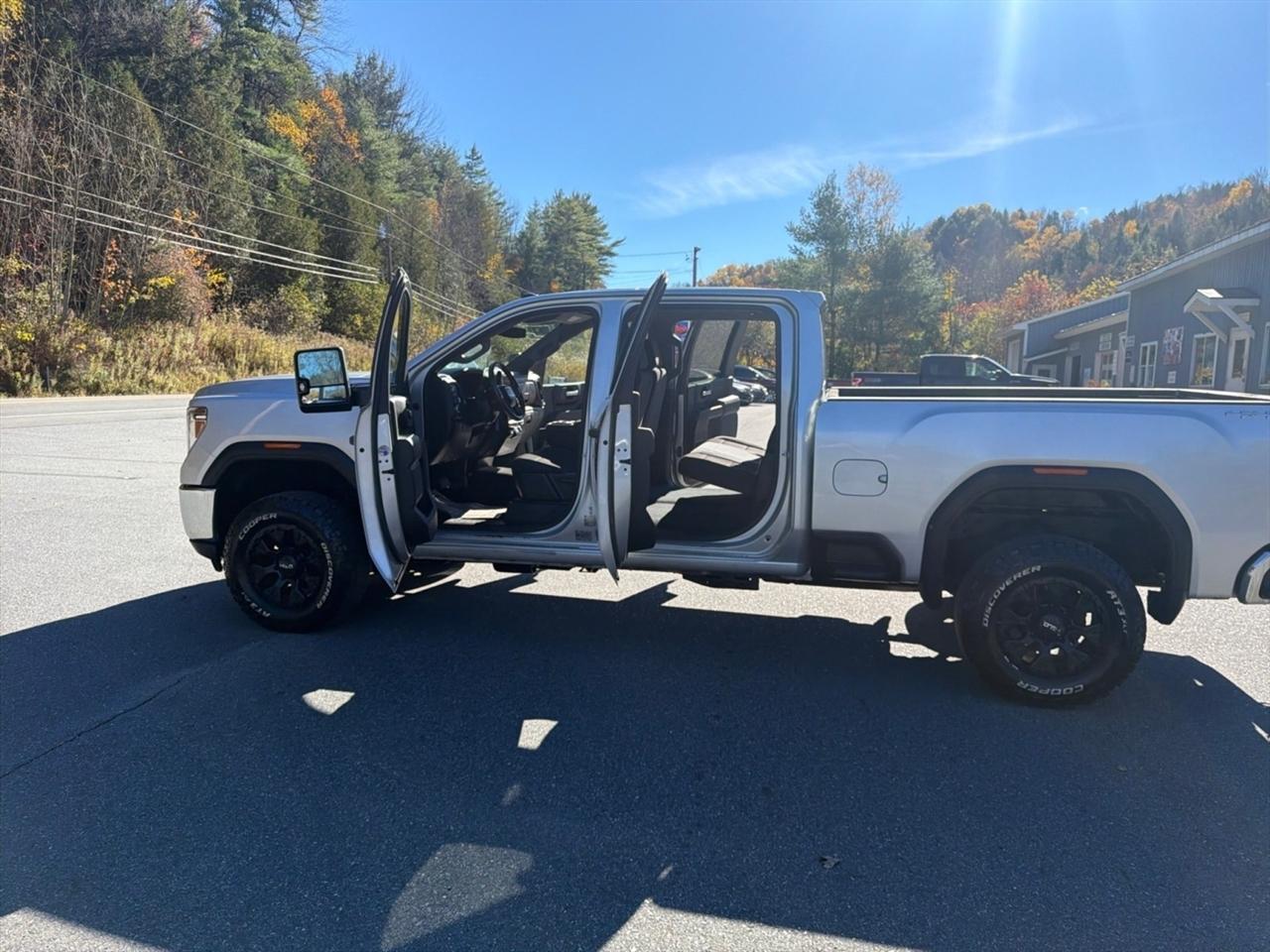 GMC Sierra 2500HD 4WD Crew Cab 159" 2020