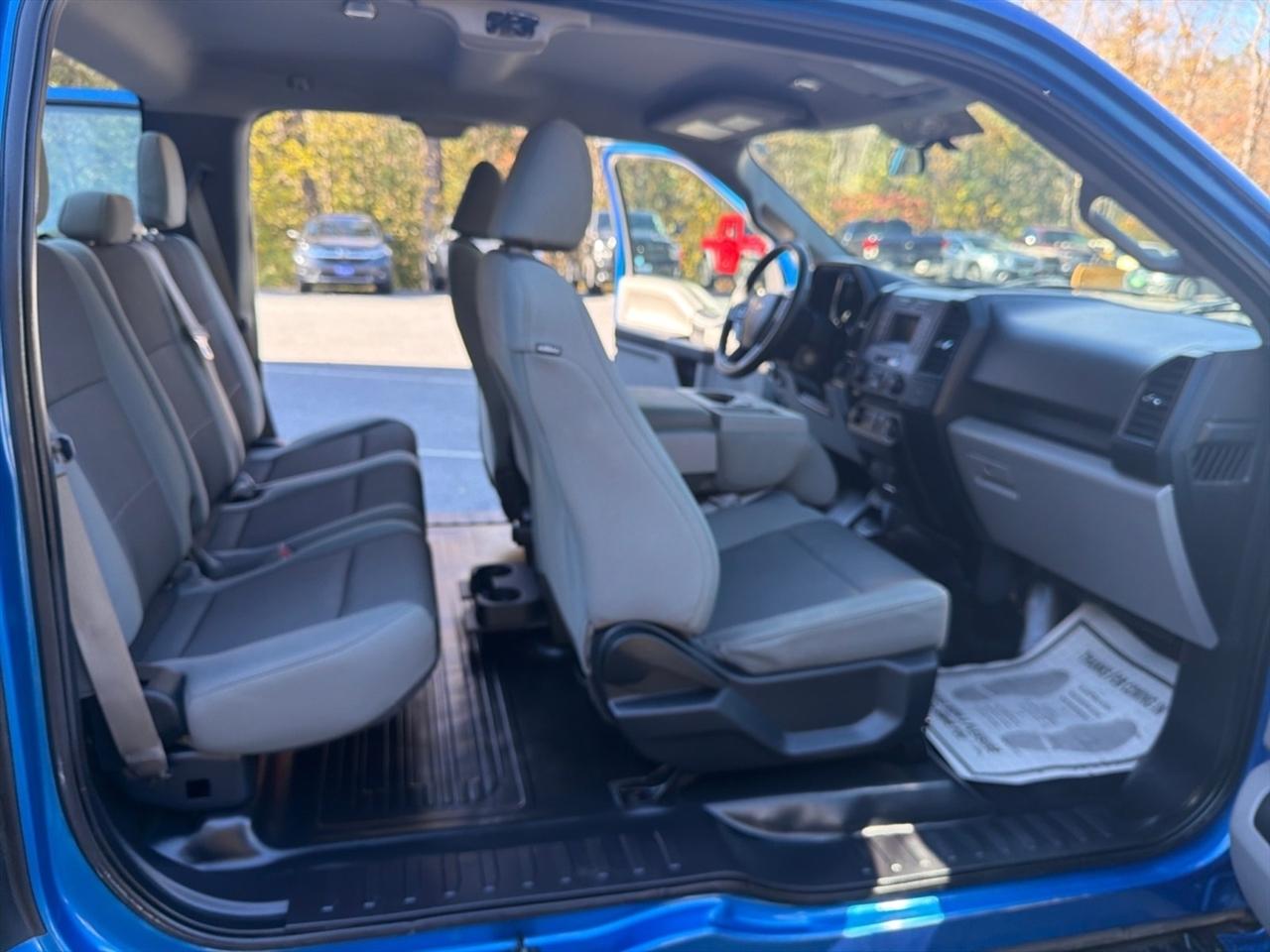 Ford F-150 4WD SuperCab 145" Lariat 2015