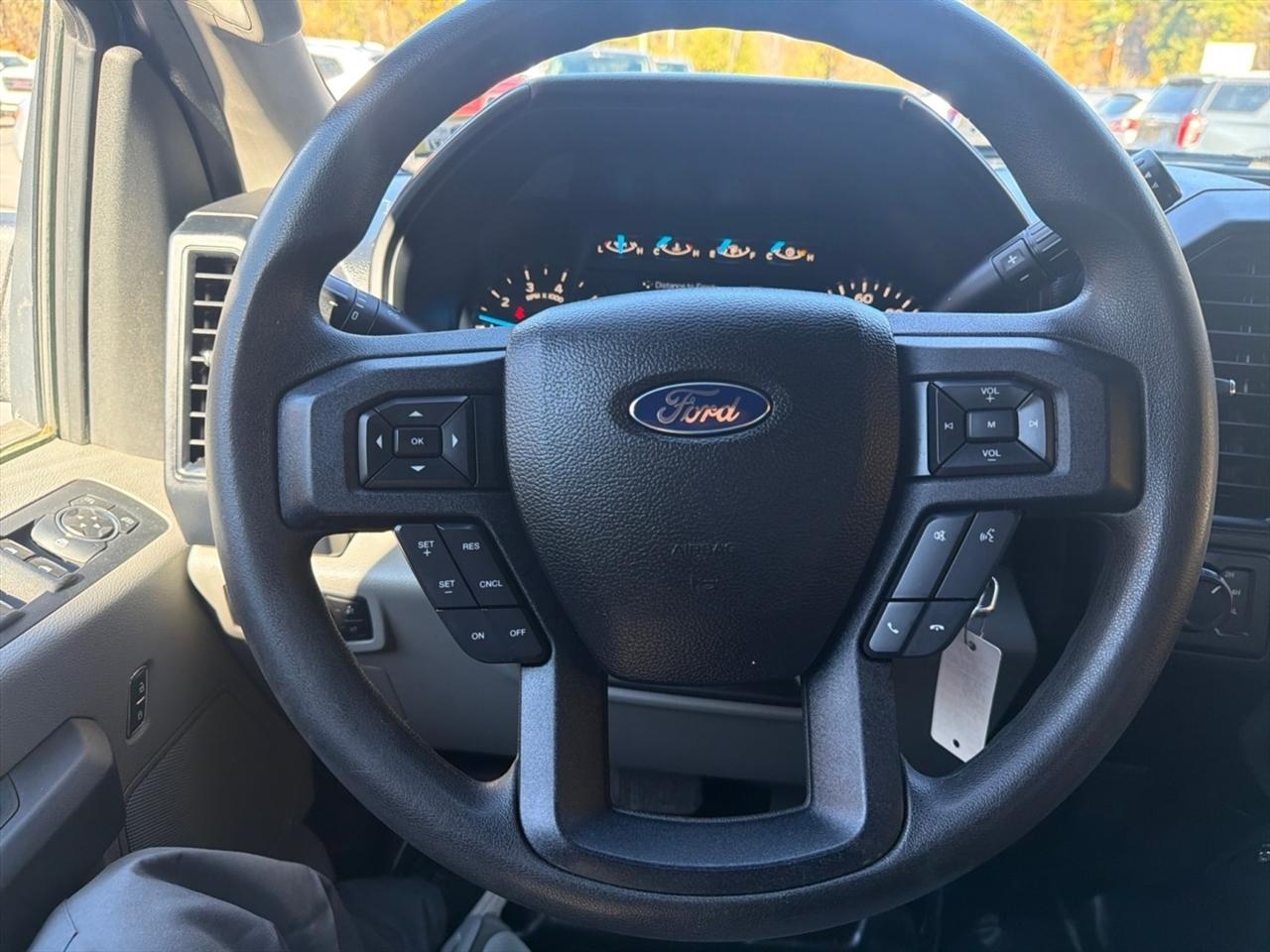 Ford F-150 4WD SuperCab 145" Lariat 2015