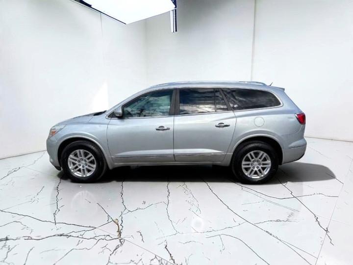 Buick Enclave Convenience FWD 2015