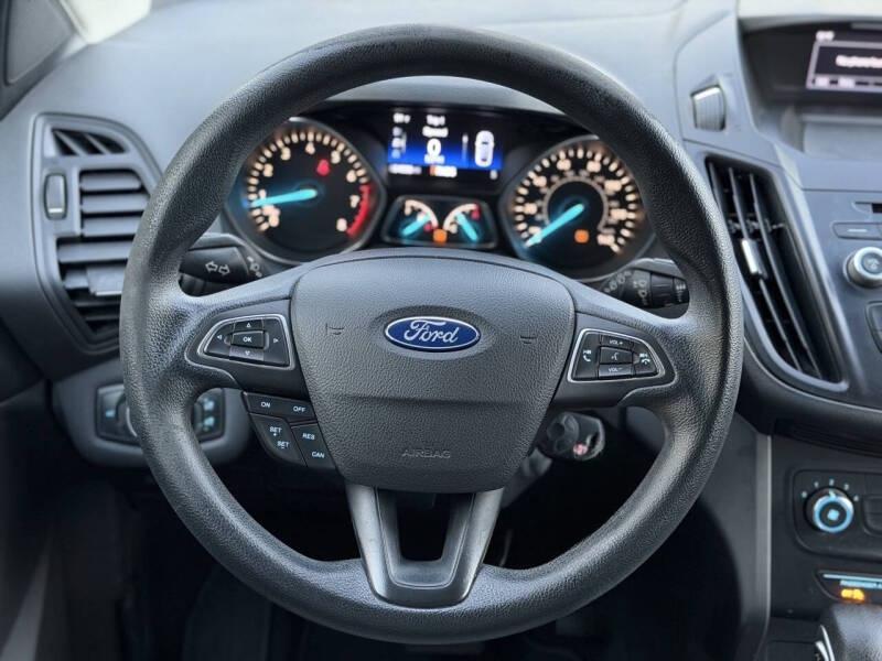 Ford Escape S FWD 2017