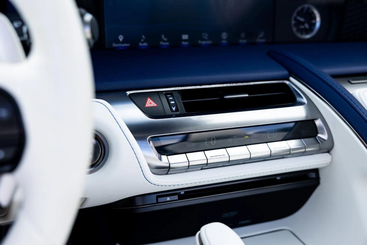 Lexus LC 500 Convertible 2021