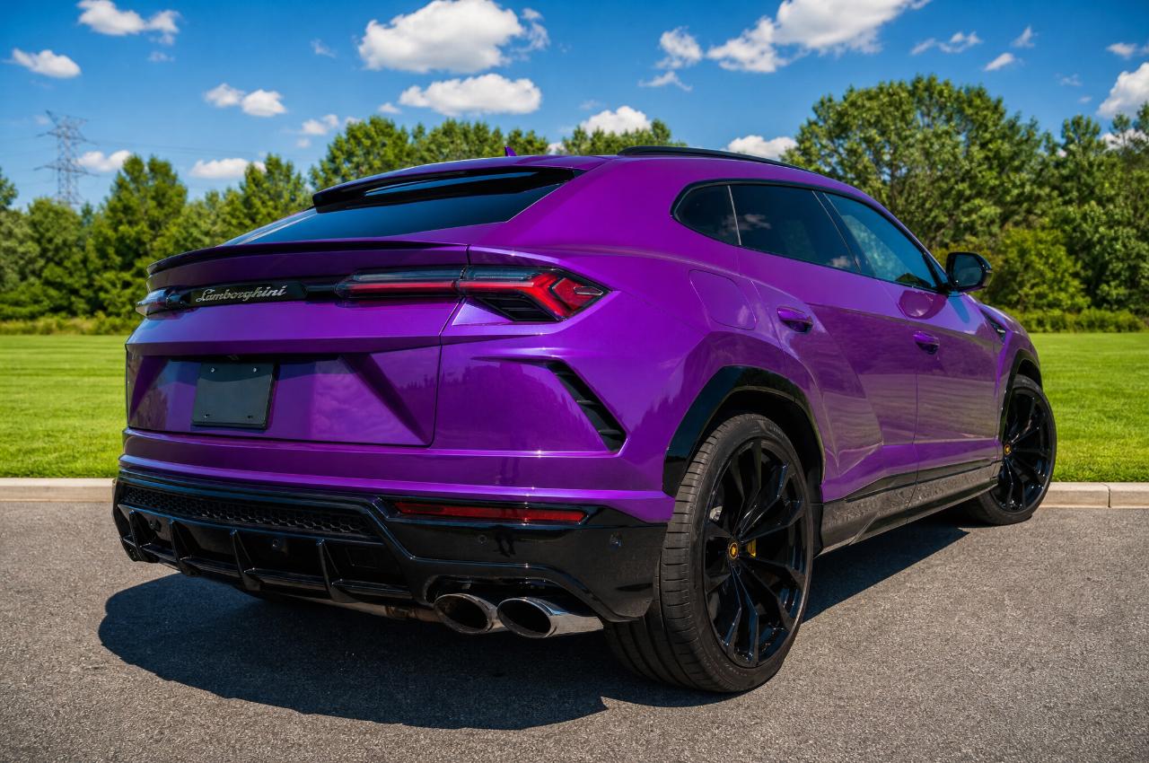 Lamborghini Urus Base 2022