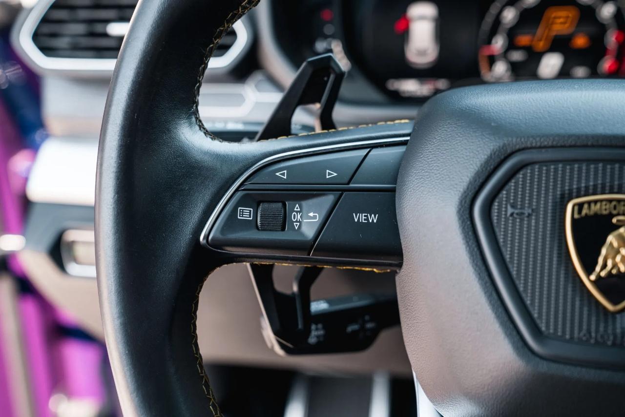 Lamborghini Urus Base 2022