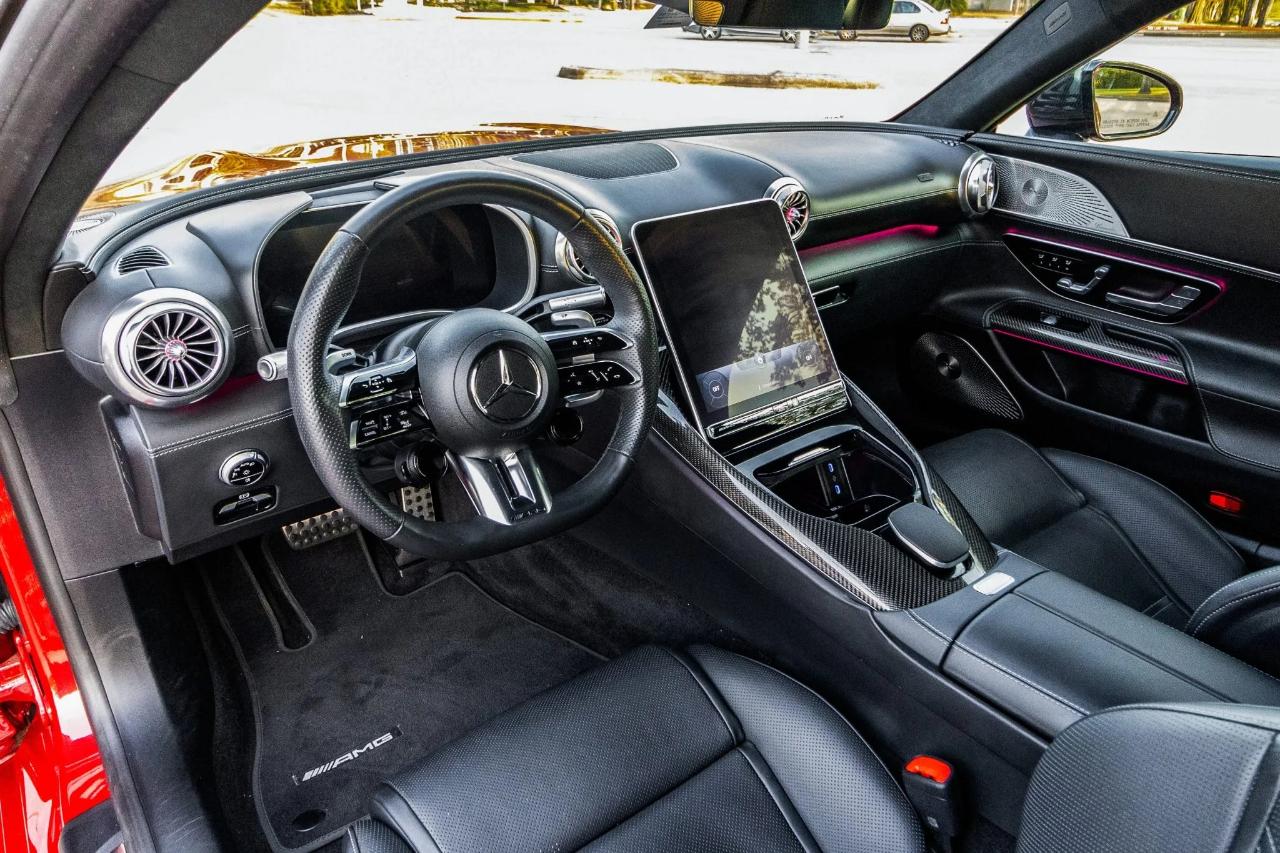Mercedes-Benz SL 63 AMG  2022