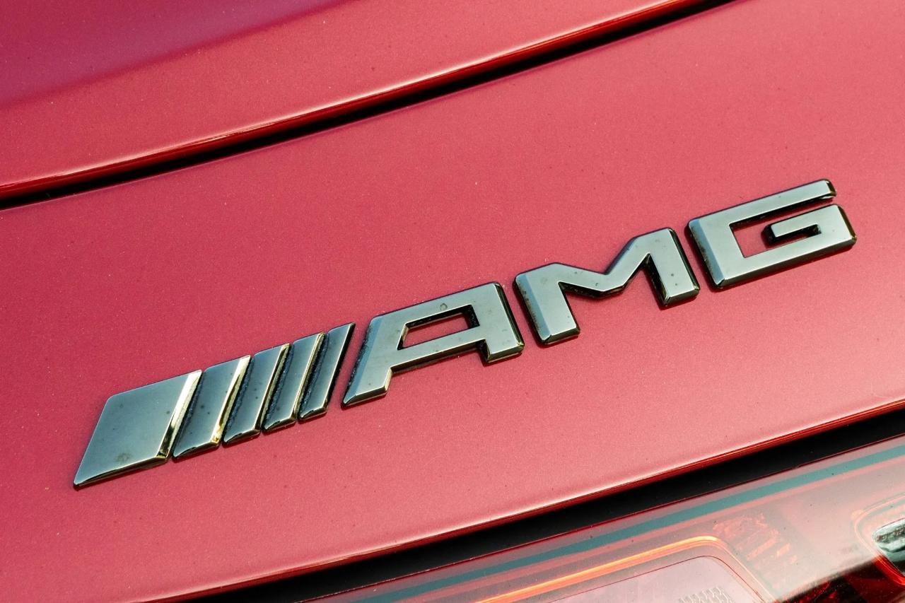 Mercedes-Benz SL 63 AMG  2022
