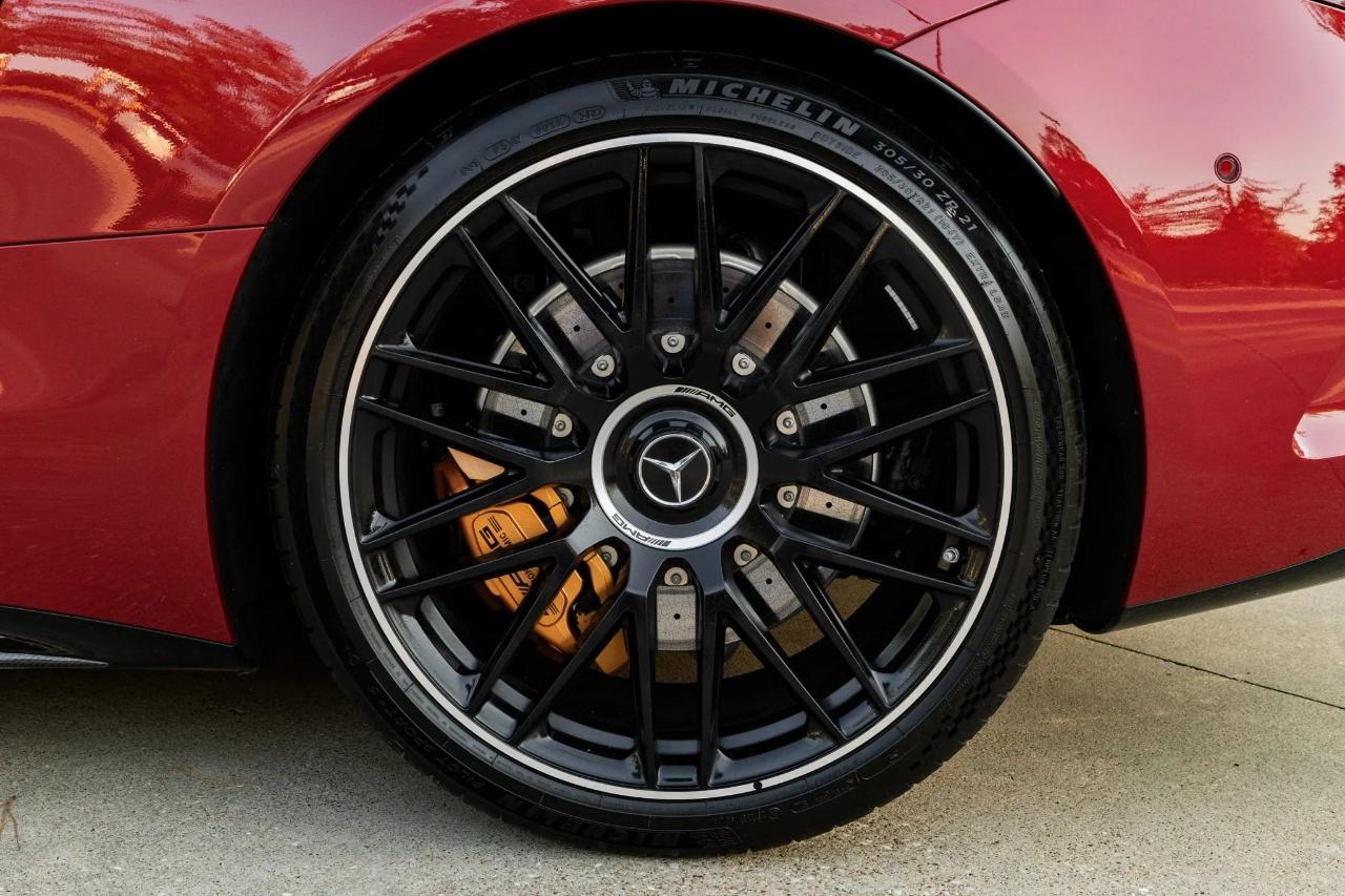 Mercedes-Benz SL 63 AMG  2022
