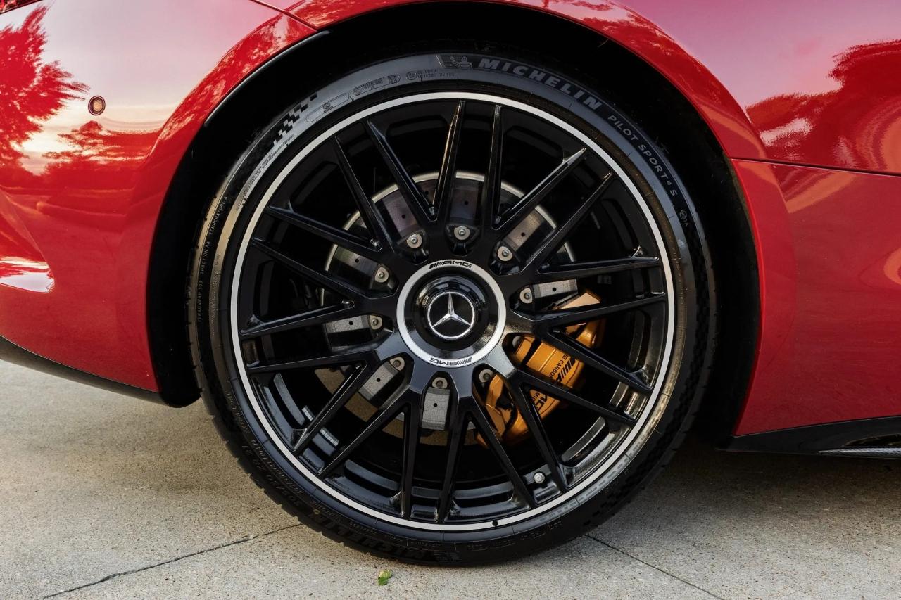 Mercedes-Benz SL 63 AMG  2022