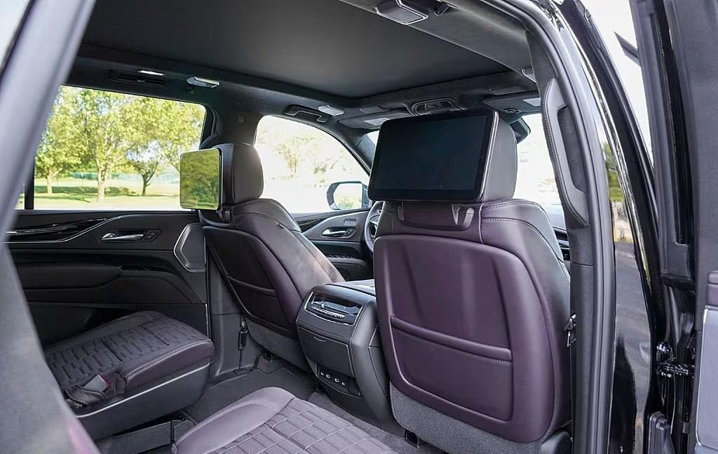 Cadillac Escalade Sport Platinum AWD 2023