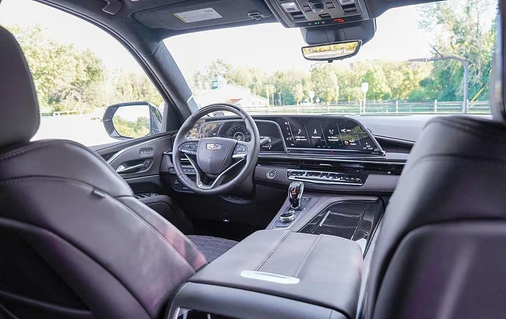 Cadillac Escalade Sport Platinum AWD 2023