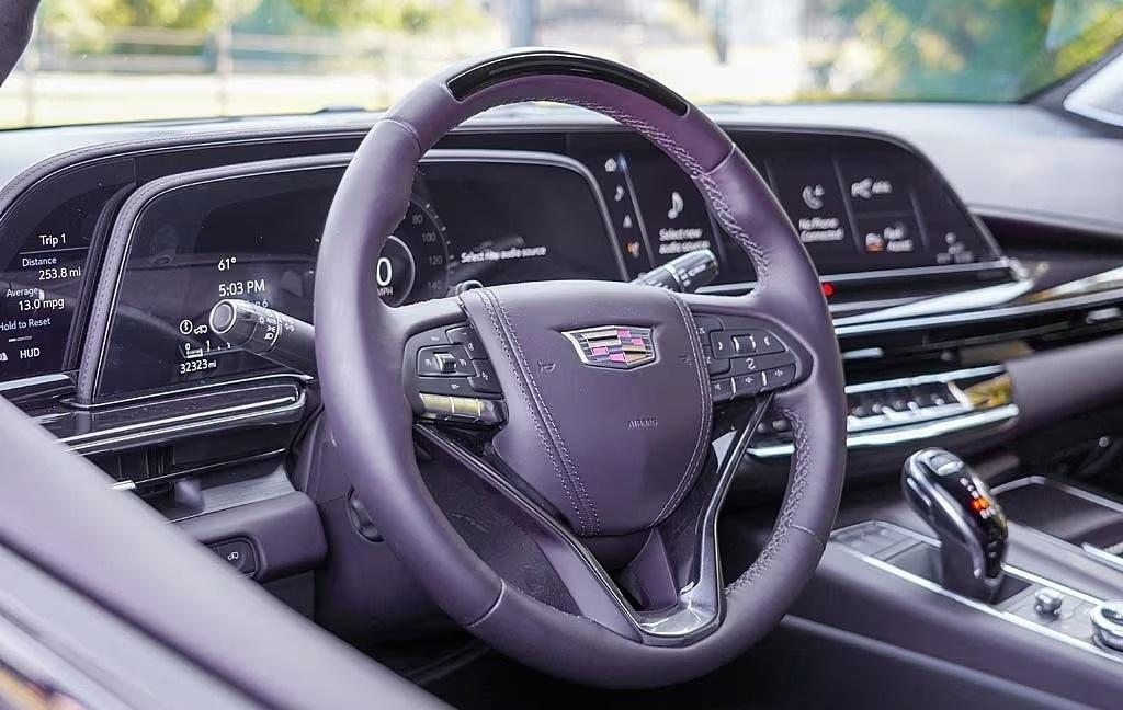 Cadillac Escalade Sport Platinum AWD 2023