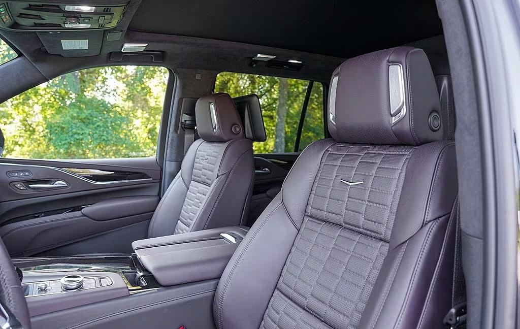Cadillac Escalade Sport Platinum AWD 2023