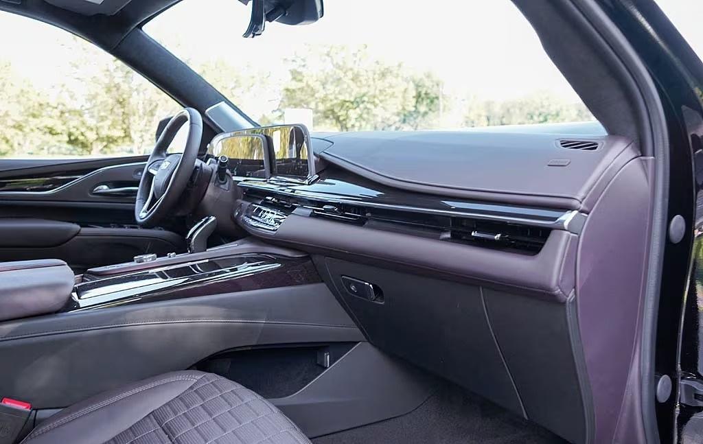 Cadillac Escalade Sport Platinum AWD 2023