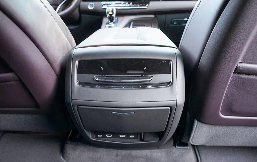 Cadillac Escalade Sport Platinum AWD 2023