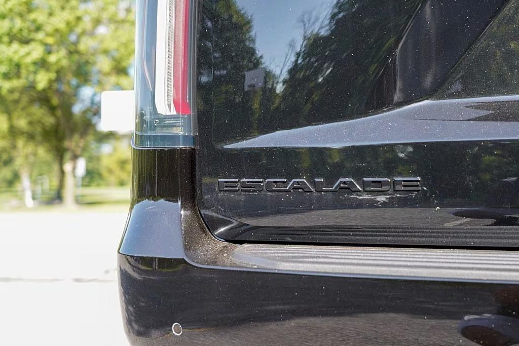 Cadillac Escalade Sport Platinum AWD 2023