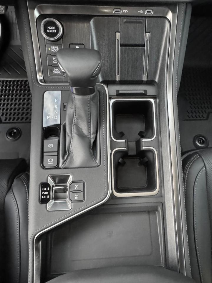 Lexus GX  2025