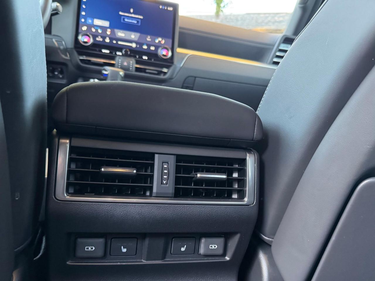 Lexus GX  2025