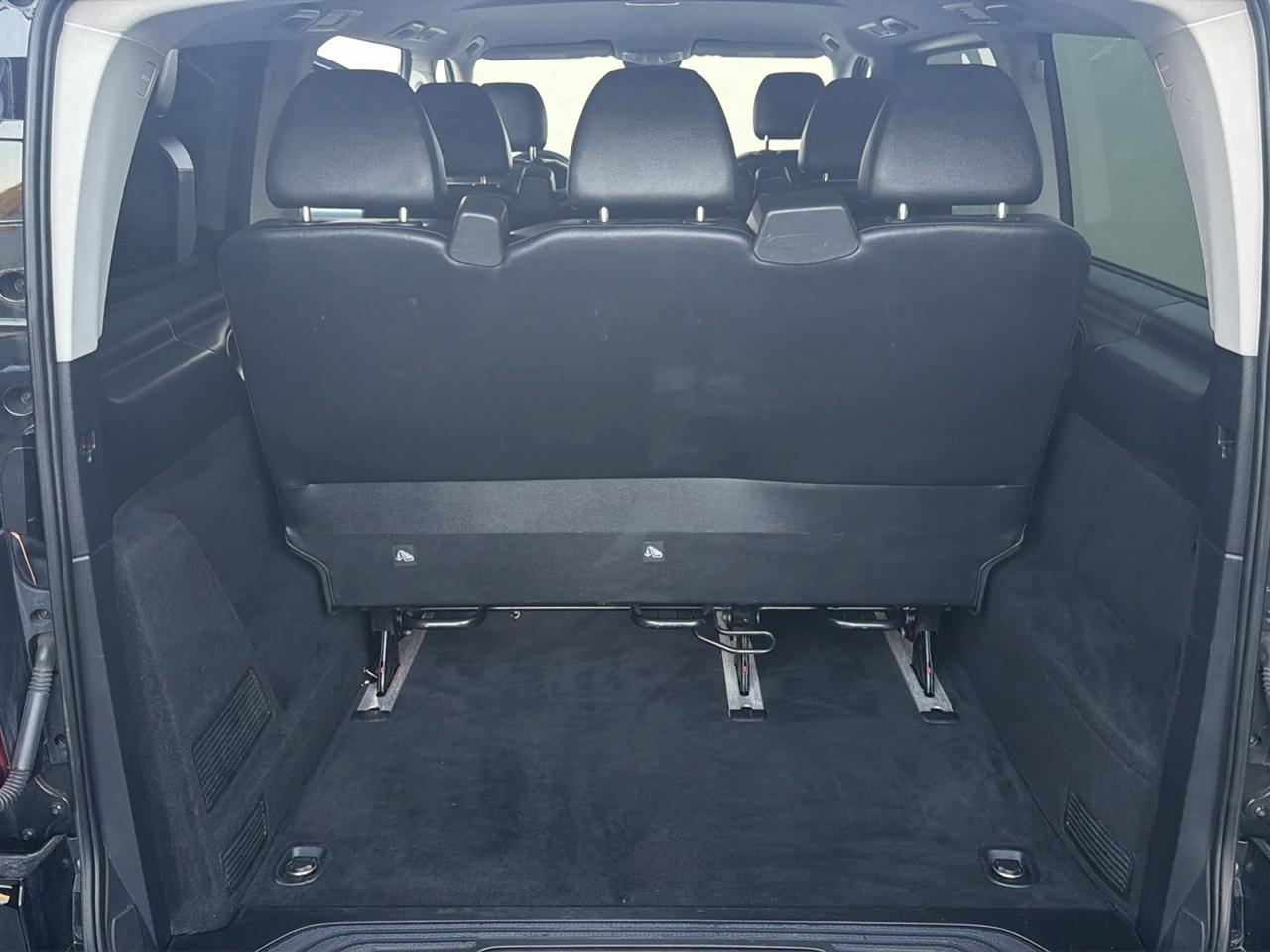 Mercedes-Benz Metris Passenger Van 2017