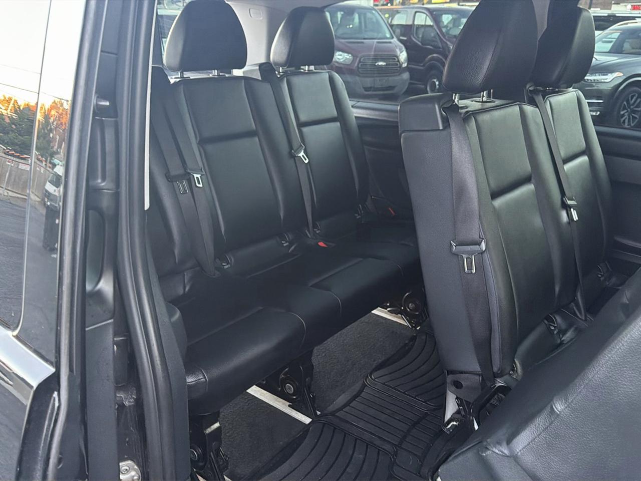 Mercedes-Benz Metris Passenger Van 2017