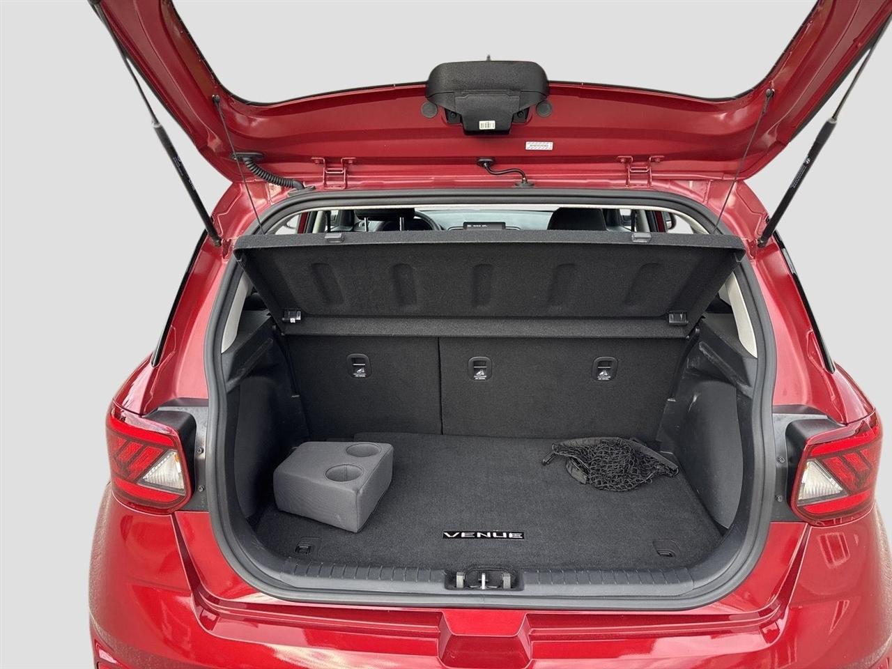 Hyundai Venue SEL 2024