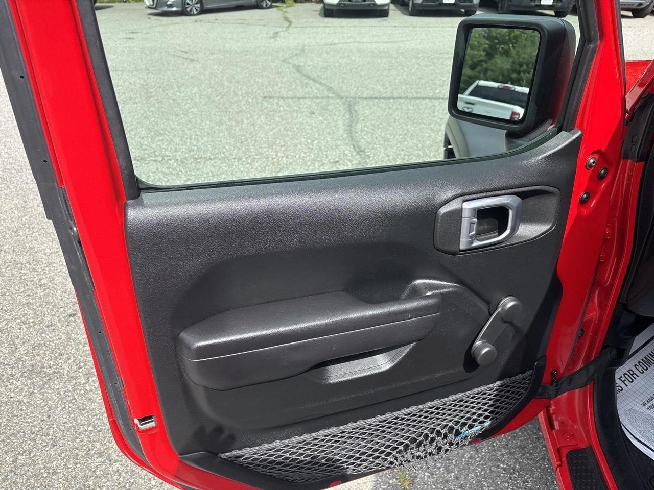 Jeep Wrangler Sport 2021