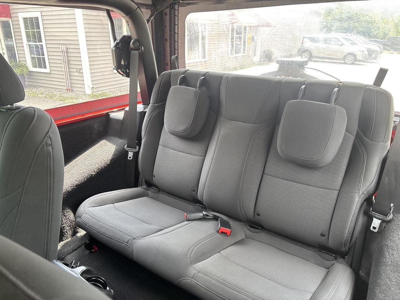 Jeep Wrangler Sport 2021