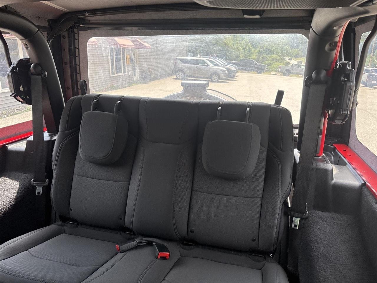 Jeep Wrangler Sport 2021