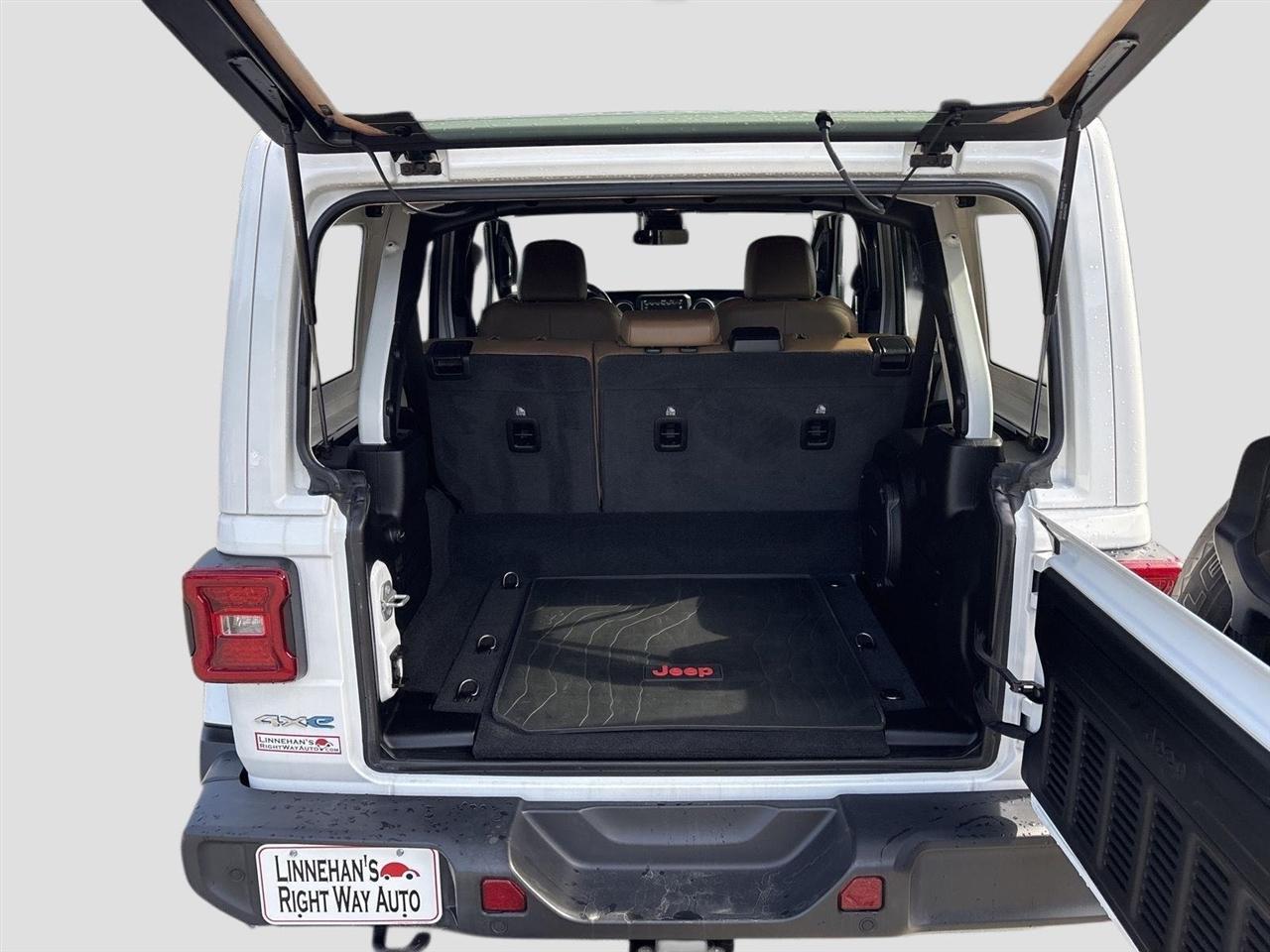 Jeep Wrangler 4xe Unlimited Sahara 2021
