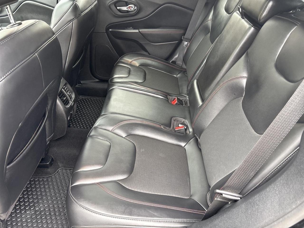 Jeep Cherokee Trailhawk 4WD 2021