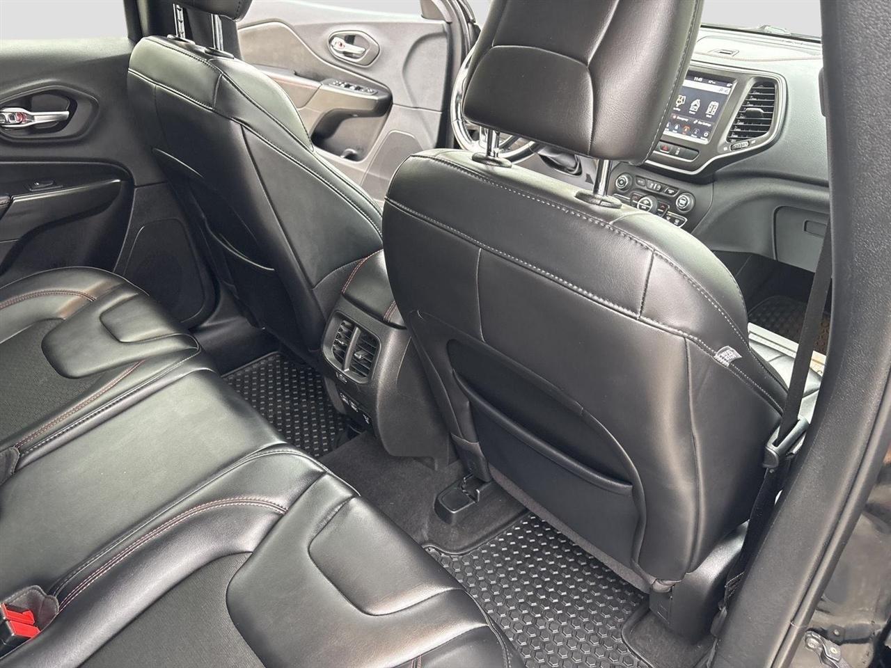 Jeep Cherokee Trailhawk 4WD 2021